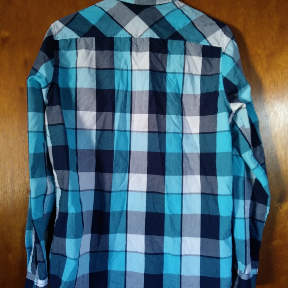 Button down shirt - Picture 3 of 3